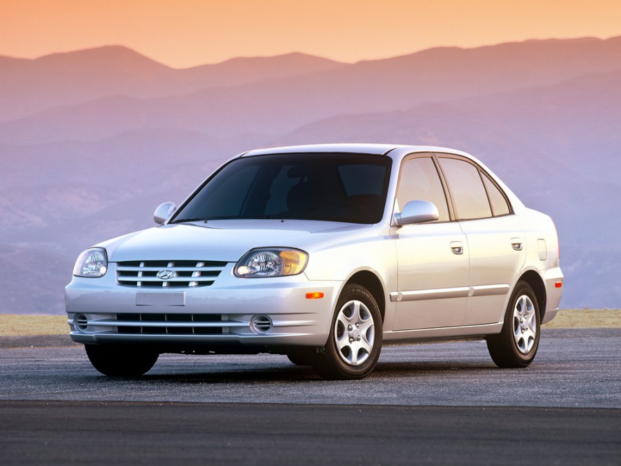 Hyundai Accent седан, 2002–2006, LC [рестайлинг], 1.6 MT (106 л.с.), характеристики