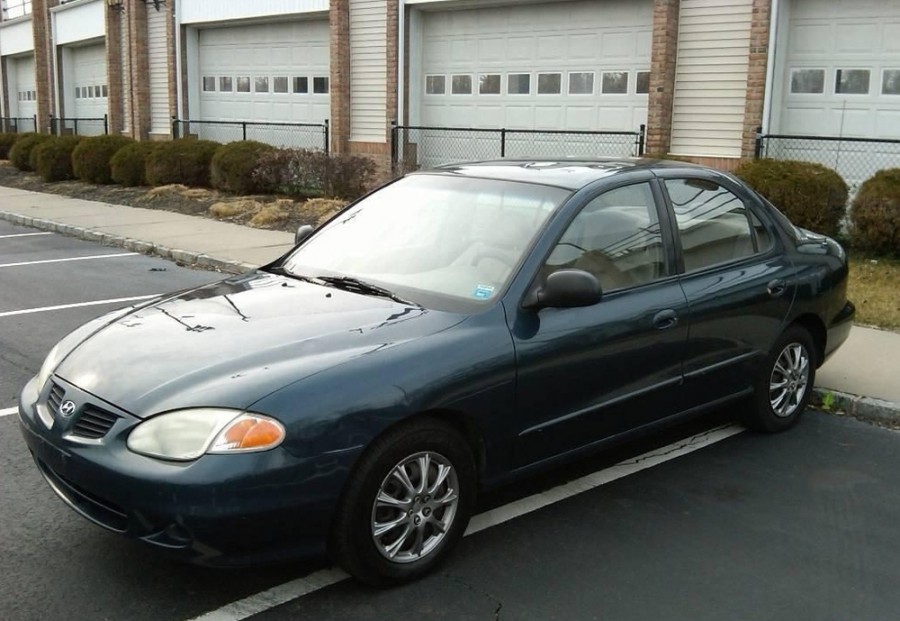 Hyundai Avante седан, 1998–2000, J3 [рестайлинг], 1.5 AT (104 л.с.), характеристики