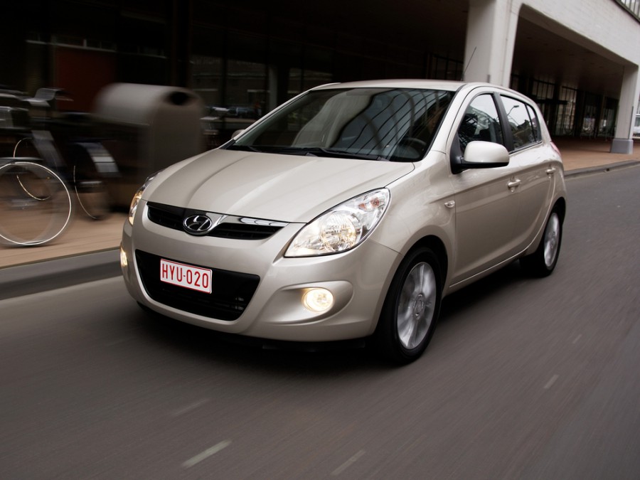 Hyundai i20 хетчбэк 5-дв., 2008–2010, 1 поколение, 1.6 AT (126 л.с.), характеристики