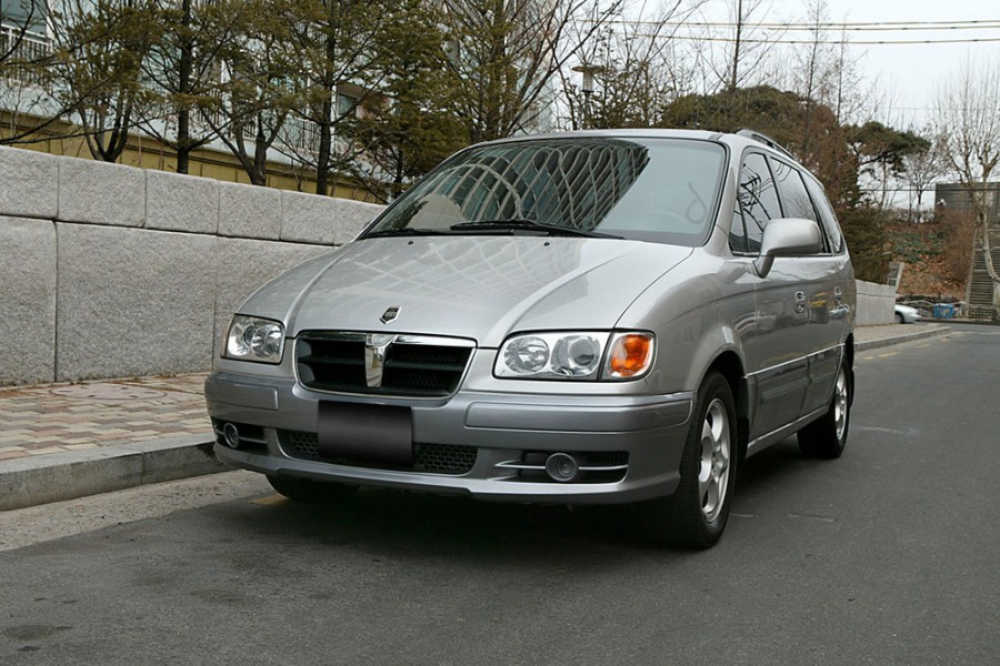 Hyundai Trajet минивэн, 1999–2004, 1 поколение, 2.0 AT (147 л.с.), характеристики