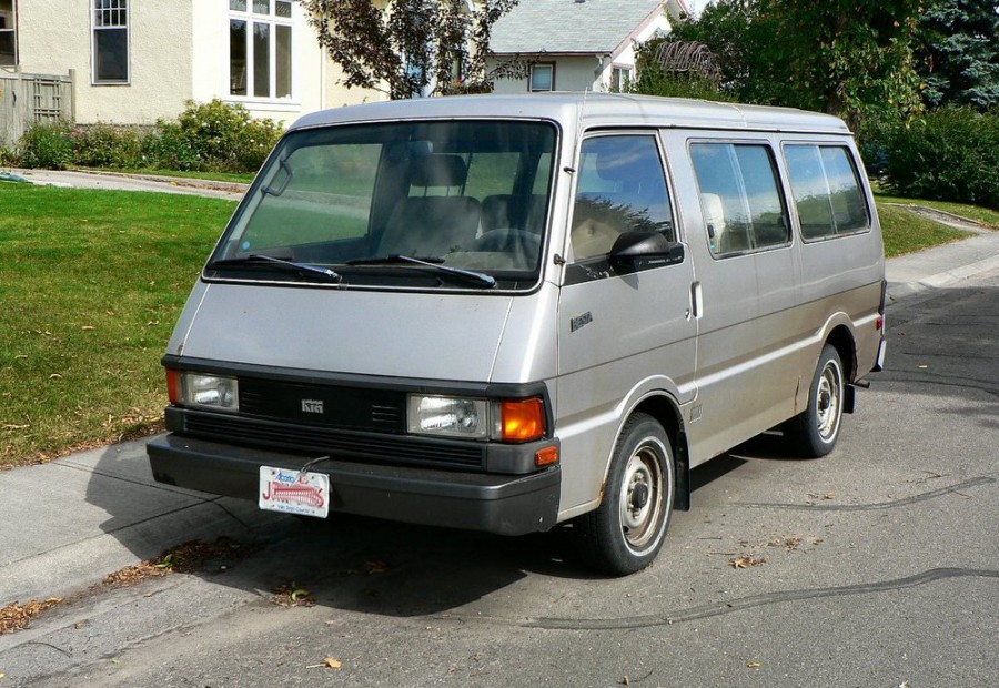 Kia Besta микроавтобус, 1986–1989, 1 поколение - отзывы, фото и характеристики на Car.ru