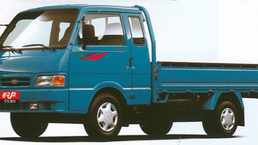 Kia Bongo Super Cab борт 2-дв., 1989–1997, 1 поколение [рестайлинг], 2.2 D MT (70 л.с.), характеристики