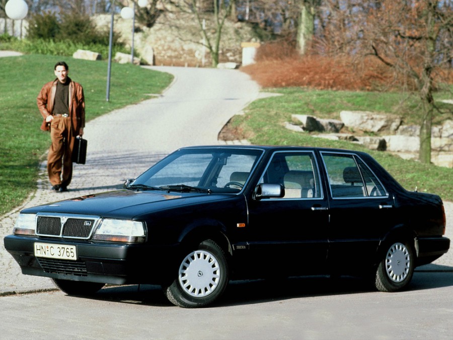 Lancia Thema седан, 1984–1993, 1 поколение, 2.0 MT (152 л.с.), характеристики