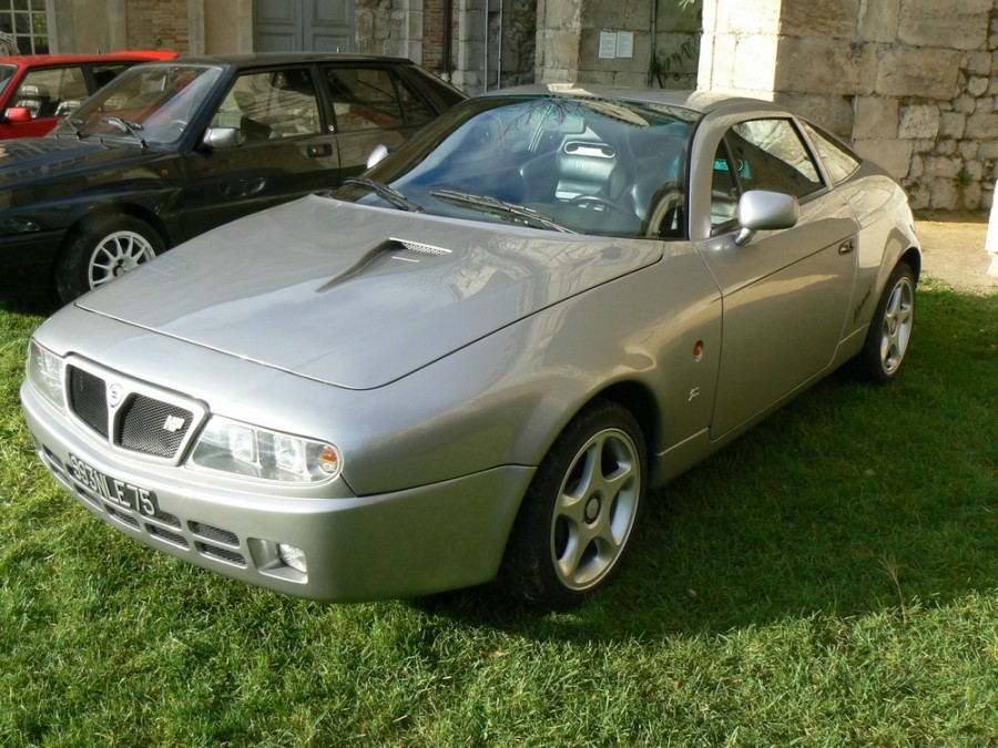 Lancia Hyena купе, 1992–1996, 1 поколение, 2.0 MT (210 л.с.), характеристики