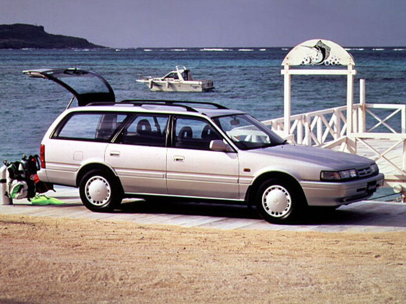 Mazda 626 универсал, 1990–1996, 3 поколение [рестайлинг], 2.2 MT (115 л.с.), характеристики