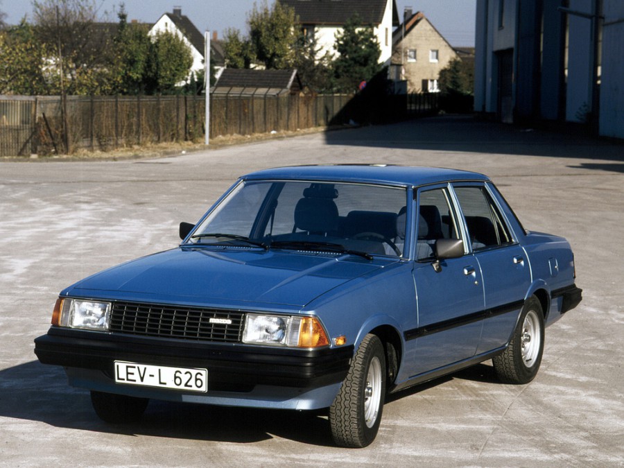 Mazda 626 седан, 1978–1980, 1 поколение [рестайлинг] - отзывы, фото и характеристики на Car.ru