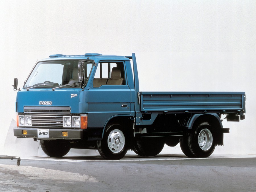 Mazda Titan шасси 2-дв., 1980–1984, 2 поколение - отзывы, фото и характеристики на Car.ru