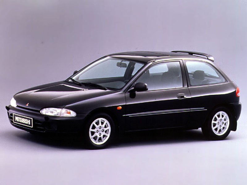 Mitsubishi Colt хетчбэк, 1987–1996, CAO - отзывы, фото и характеристики на Car.ru