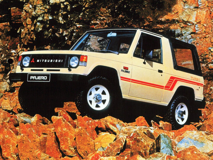 Mitsubishi Pajero Canvas Top внедорожник 2-дв., 1982–1991, 1 поколение - отзывы, фото и характеристики на Car.ru