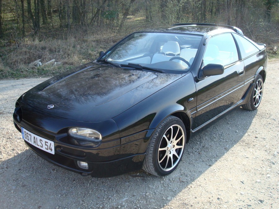 Nissan 100NX купе, 1990–1996, B13, 1.6 MT SR (102 л.с.), характеристики