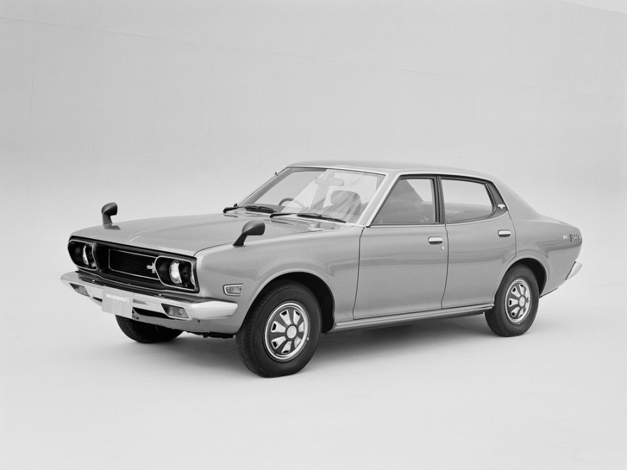 Nissan Bluebird седан, 1971–1973, 610, 1.6 3МТ (99 л.с.), характеристики