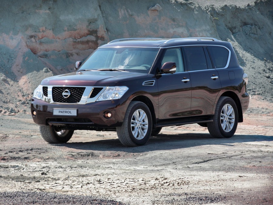 Nissan Patrol внедорожник, Y62, 5.6 AT 4WD (405 л.с.), Top 2012 года, опции