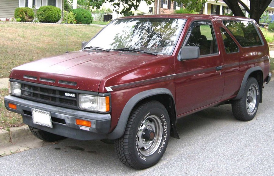 Nissan Pathfinder внедорожник 3-дв., 1987–1995, WD21, 2.7 TD 4WD AT (99 л.с.), характеристики