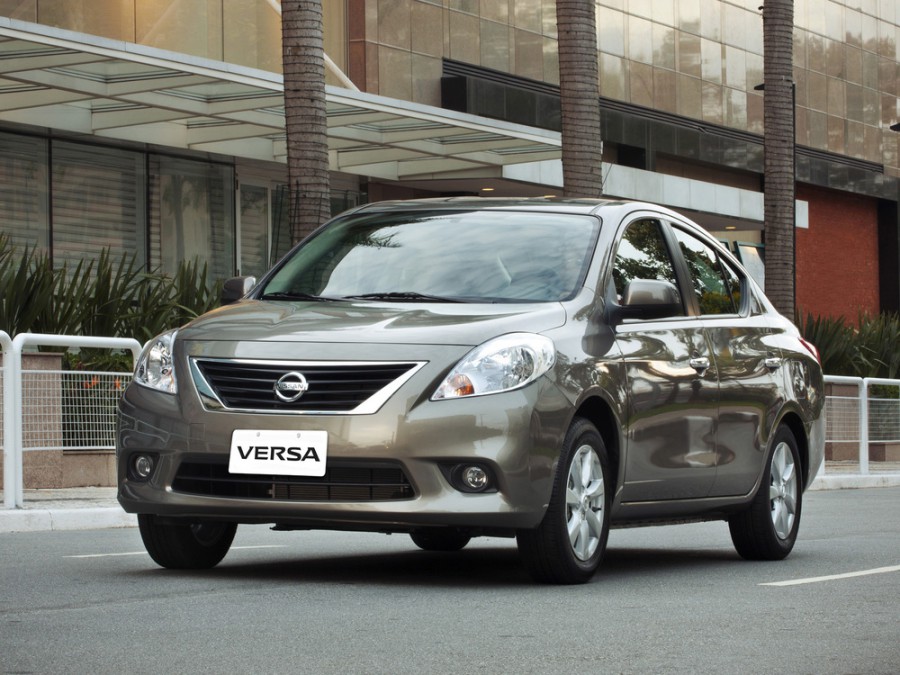 Nissan Versa седан, 2011–2016, 2 поколение - отзывы, фото и характеристики на Car.ru