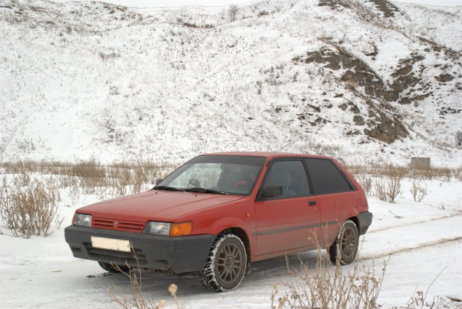 Nissan Sunny хетчбэк 3-дв., 1986–1991, N13 - отзывы, фото и характеристики на Car.ru