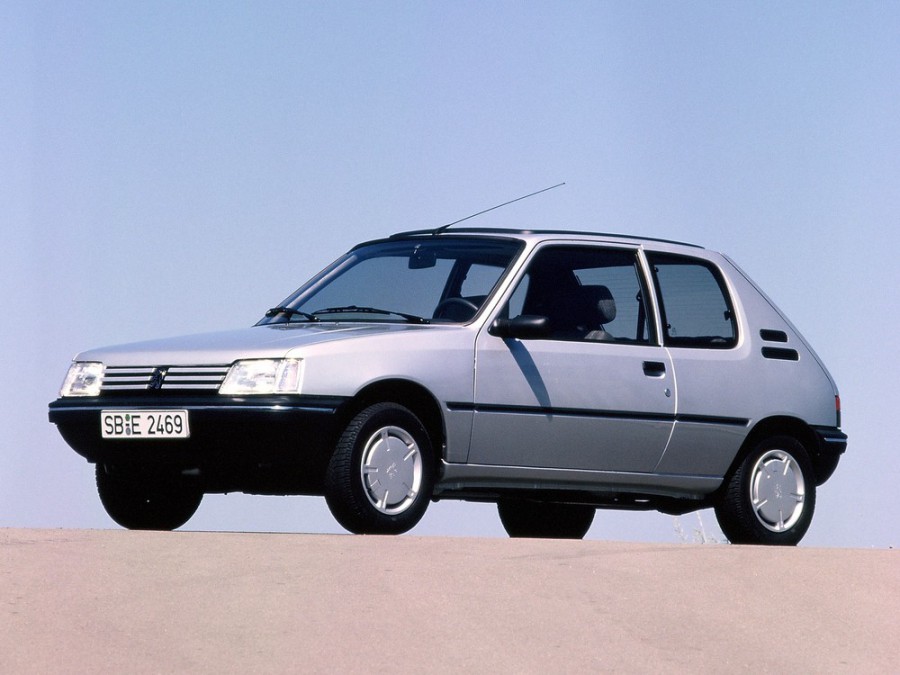 Peugeot 205 хетчбэк 3-дв., 1983–2016, 1 поколение, 1.6 MT (89 л.с.), характеристики