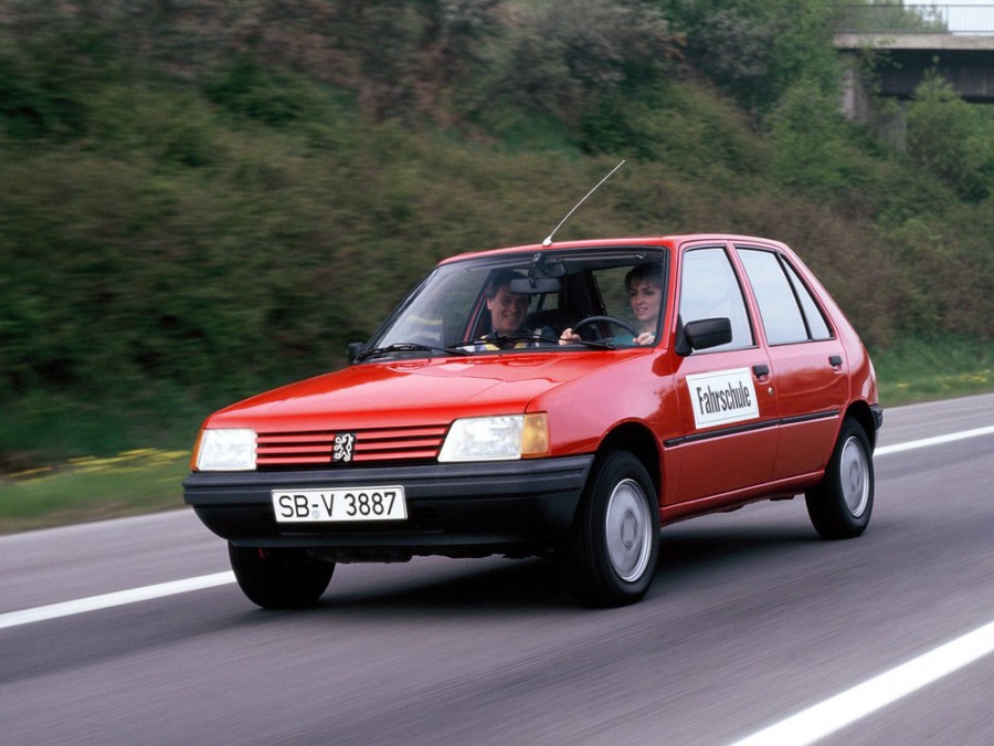 Peugeot 205 хетчбэк 5-дв., 1983–2016, 1 поколение, 1.1 MT (54 л.с.), характеристики