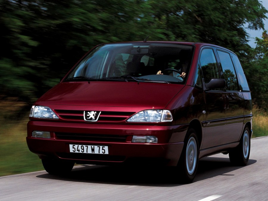 Peugeot 806 минивэн, 1999–2002, 221 [рестайлинг], 2.0 MT (132 л.с.), характеристики