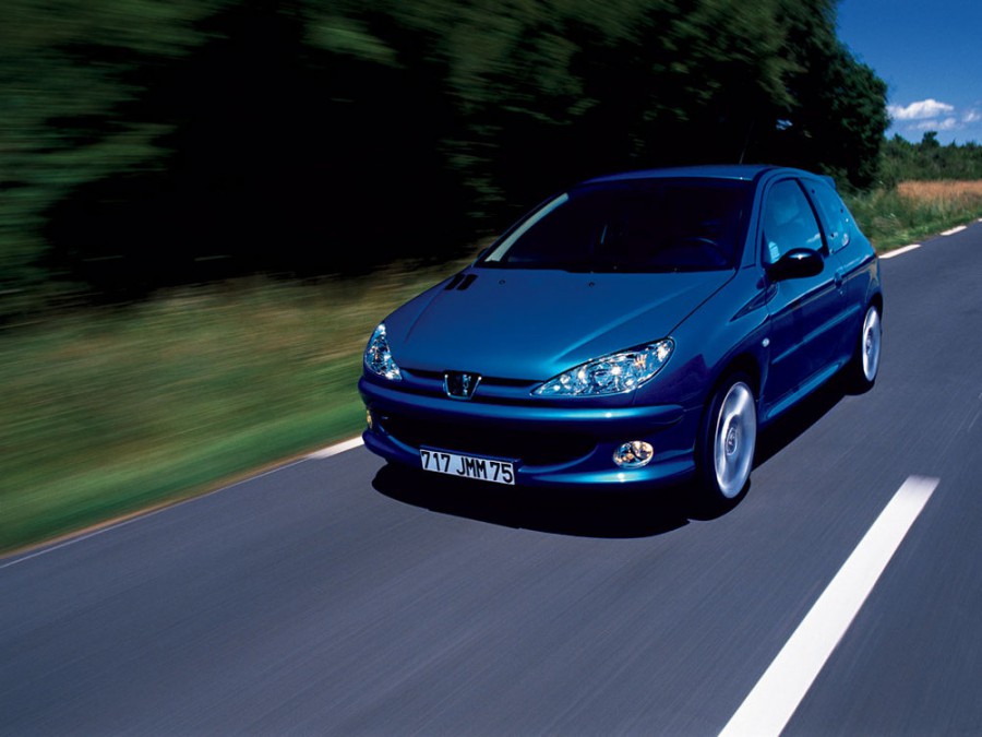 Peugeot 206 RC хетчбэк 3-дв., 2002–2009, 1 поколение [рестайлинг] - отзывы, фото и характеристики на Car.ru