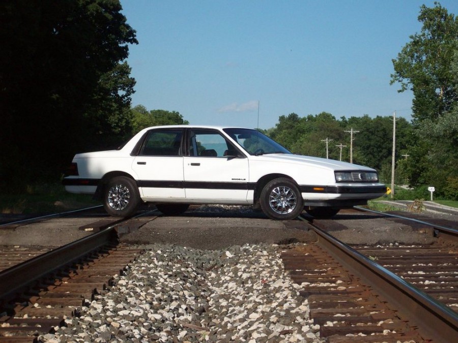 Pontiac 6000 седан, 1989–1991, 1 поколение [3-й рестайлинг] - отзывы, фото и характеристики на Car.ru
