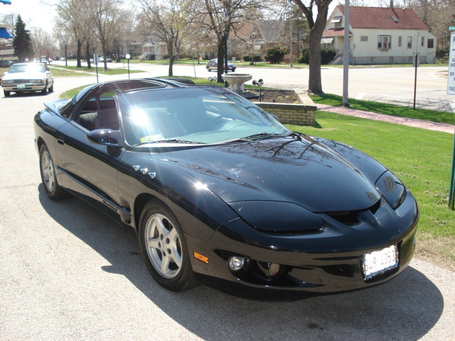 Pontiac Firebird тарга, 1998–2002, 4 поколение [рестайлинг], 5.7 AT (309 л.с.), характеристики