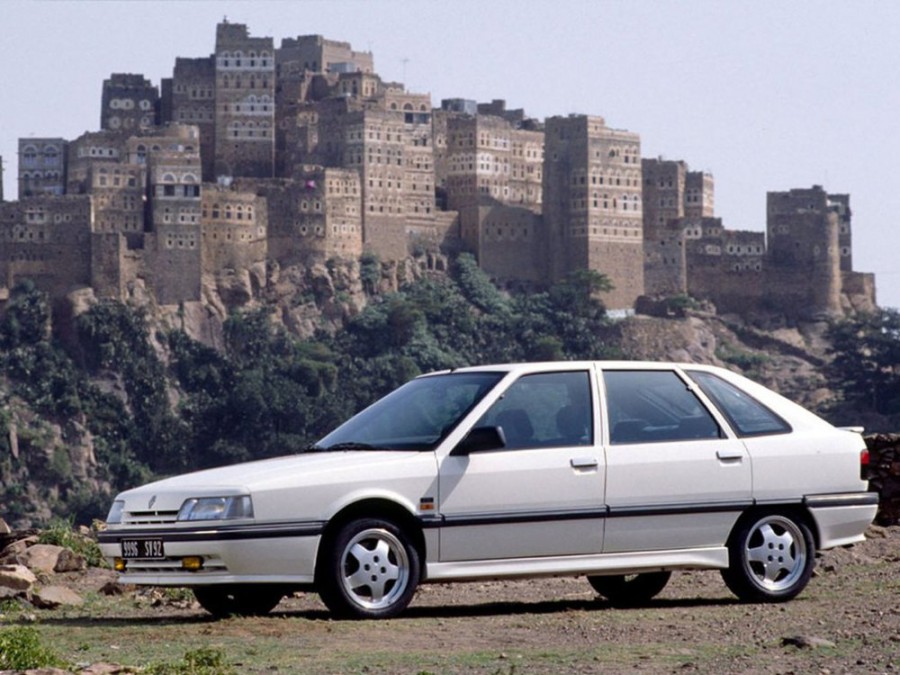 Renault 21 хетчбэк, 1989–1995, 1 поколение [рестайлинг], 2.1 Td MT (88 л.с.), характеристики
