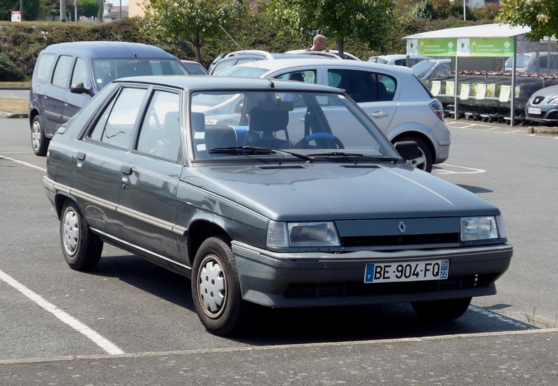 Рено 11 фото Фотоальбом RENAULT 11 2 поколение хетчбэк 5-дв.. Страница 6