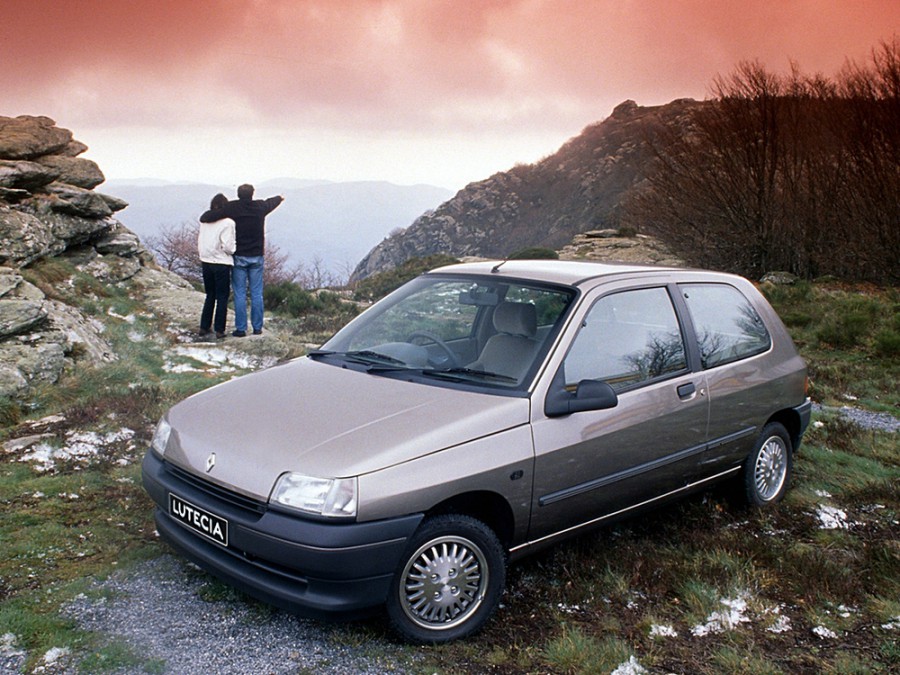 Renault Lutecia хетчбэк 3-дв., 1991–1996, 1 поколение - отзывы, фото и характеристики на Car.ru