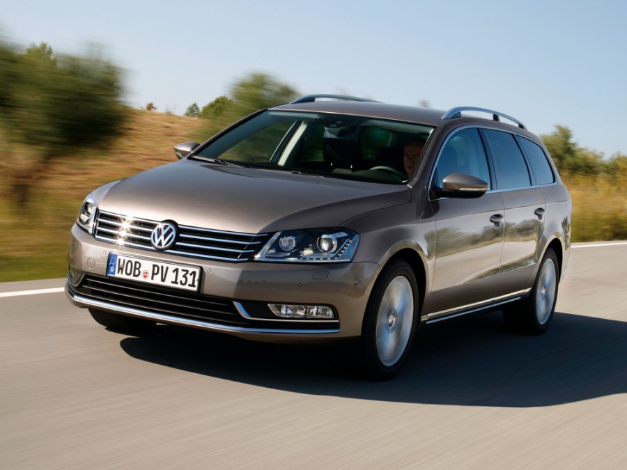 Volkswagen Passat Variant универсал 5-дв., 2010–2015, B7, 2.0 TDI DSG (170 л.с.), Highline, опции