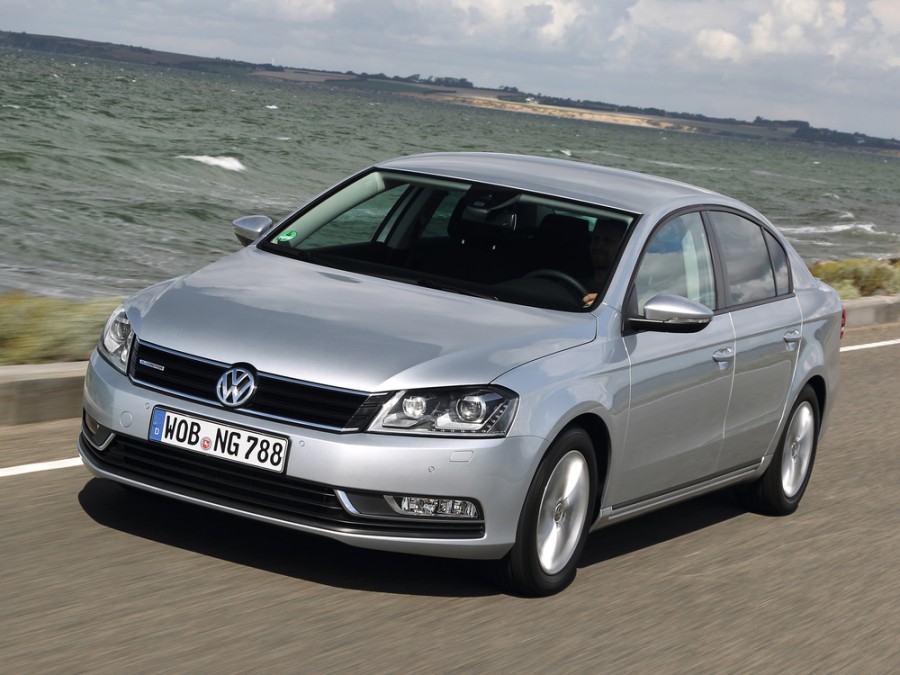 Volkswagen Passat седан, 2010–2015, B7, 2.0 TDI DSG (170 л.с.), Business Edition (HL), опции