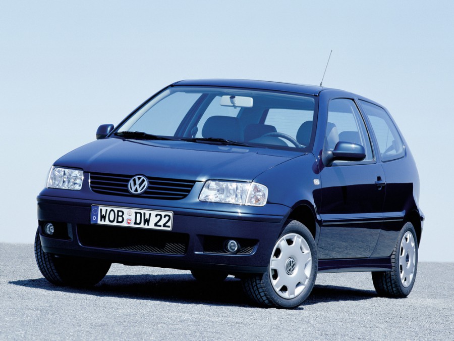 Volkswagen Polo хетчбэк 3-дв., 2000–2002, 3 поколение [рестайлинг] - отзывы, фото и характеристики на Car.ru