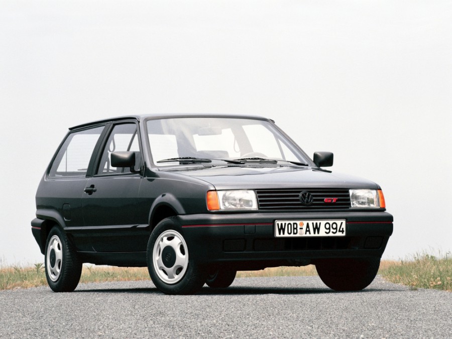 Volkswagen Polo универсал, 1990–1994, 2 поколение [рестайлинг], 1.3 MT (54 л.с.), характеристики