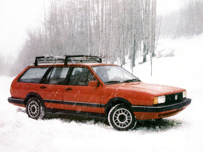 Volkswagen Quantum универсал, 1985–1988, 1 поколение, 2.0 MT (115 л.с.), характеристики