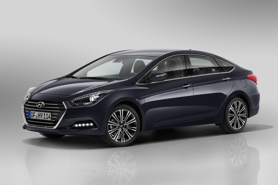 Hyundai i40 седан, VF [рестайлинг], 2.0 AT (150 л.с.), Active 2016 года, характеристики