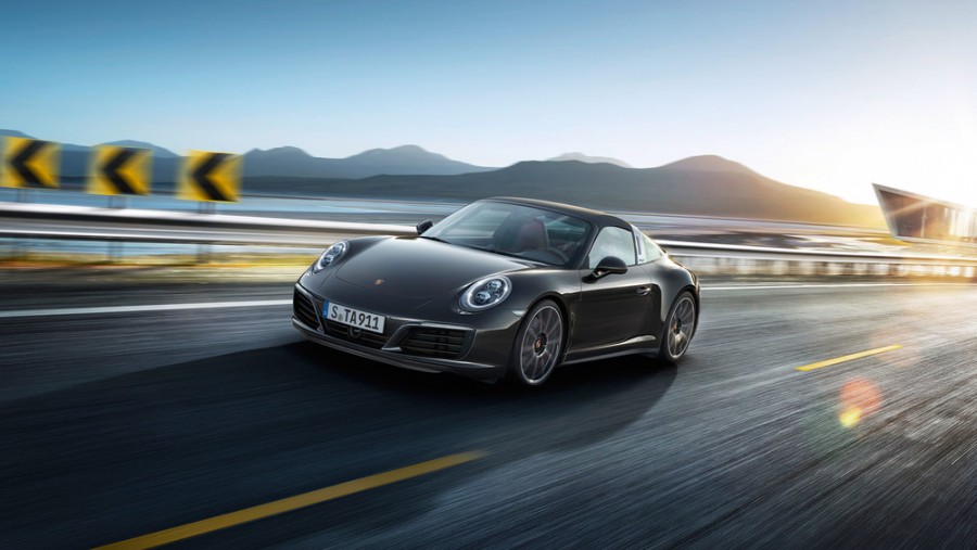 Porsche 911 тарга, 2012–2016, 991 [рестайлинг], 4 3.0 MT (370 л.с.), Базовая, опции