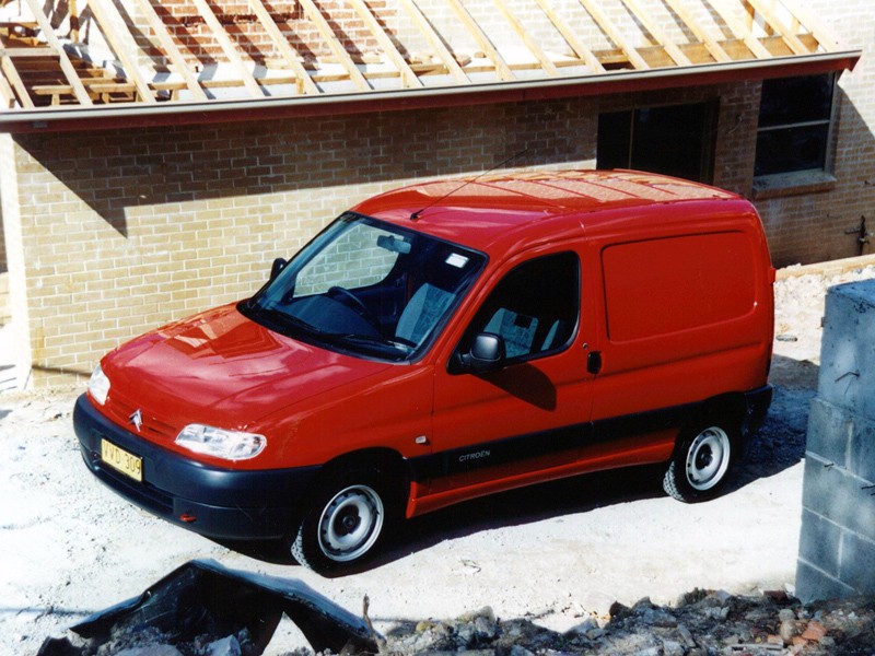 Citroen Berlingo фургон, 1996–2002, 1 поколение, 2.0 HDi MT (90 л.с.), характеристики