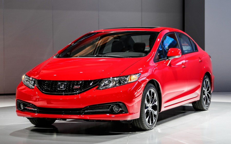 Honda Civic Si седан 4-дв., 2013–2018, 9 поколение [рестайлинг], 2.4 MT (204 л.с.), характеристики