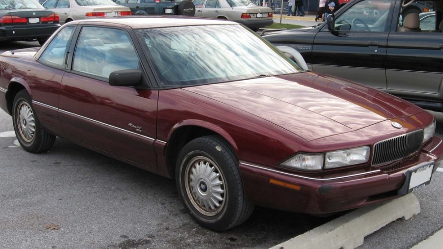 Buick Regal купе, 1988–1996, 3 поколение - отзывы, фото и характеристики на Car.ru