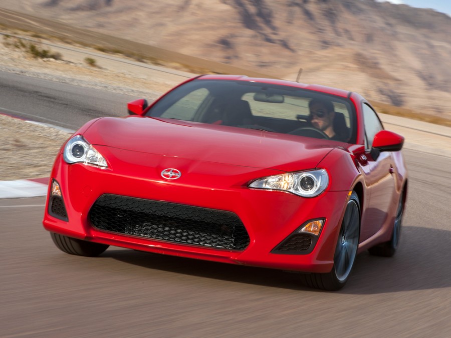 Scion FR-S купе, 2012–2017, 1 поколение - отзывы, фото и характеристики на Car.ru