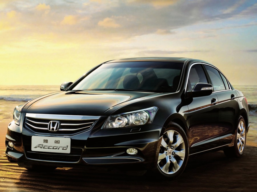 Honda Accord CN-spec седан 4-дв., 2011–2015, 8 поколение [рестайлинг], 2.4 AT (177 л.с.), характеристики