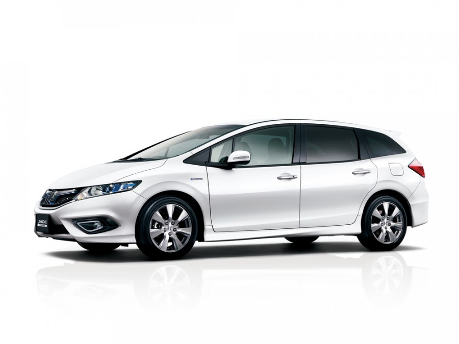 Honda Jade минивэн, 2013–2018, 1 поколение - отзывы, фото и характеристики на Car.ru