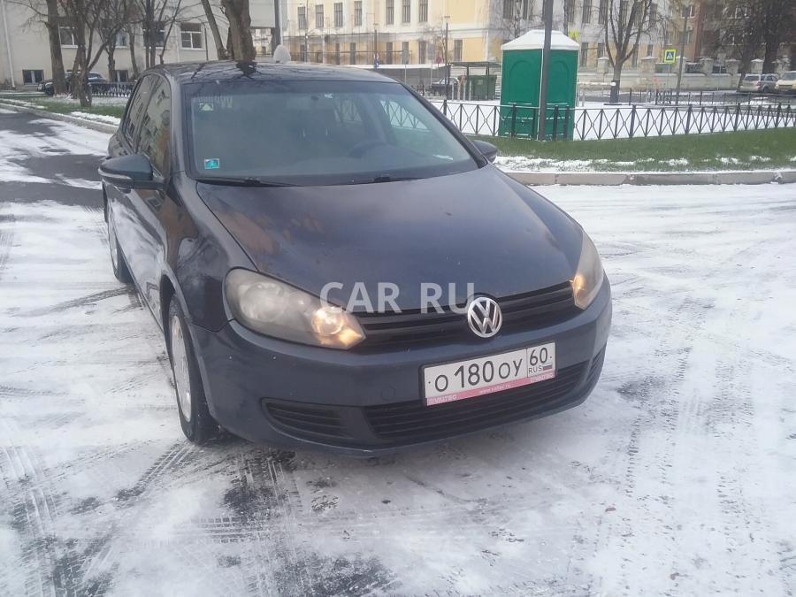 Volkswagen Golf, Псков