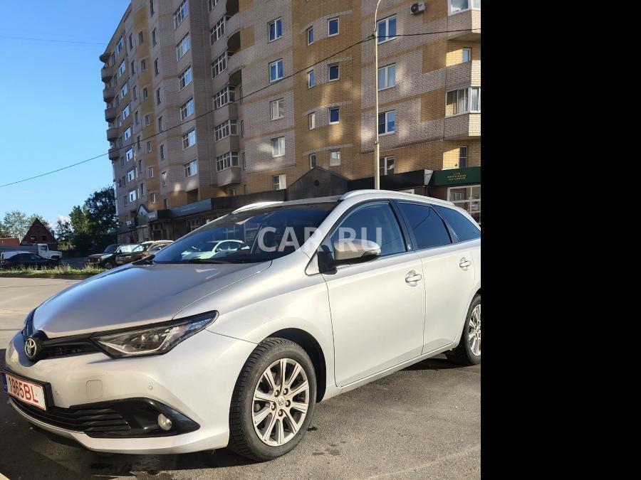 Toyota Auris, Санкт-Петербург