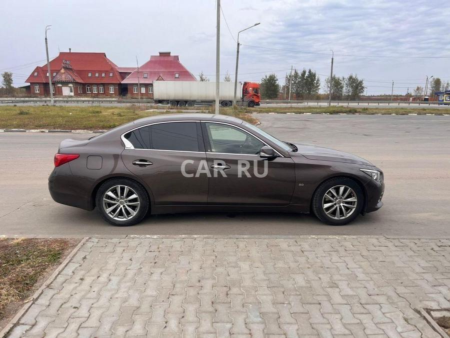 Infiniti QX50, Москва