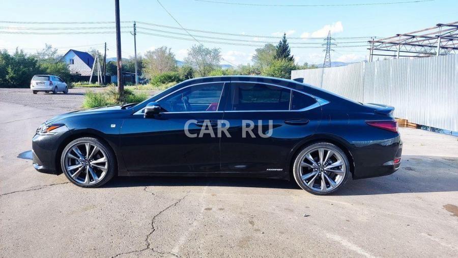 Lexus ES, Москва