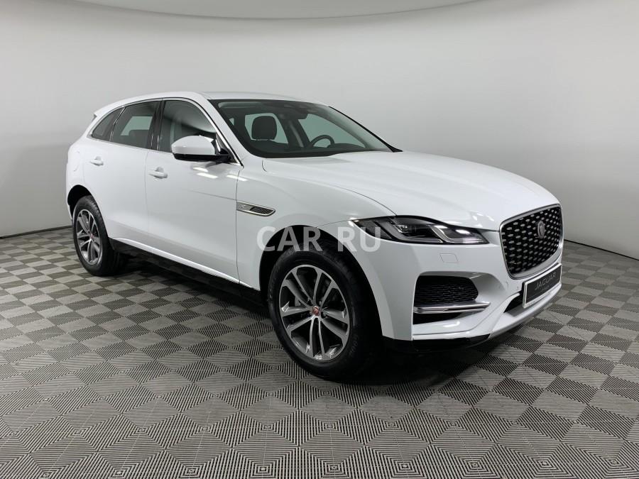 Jaguar F-Pace, Москва