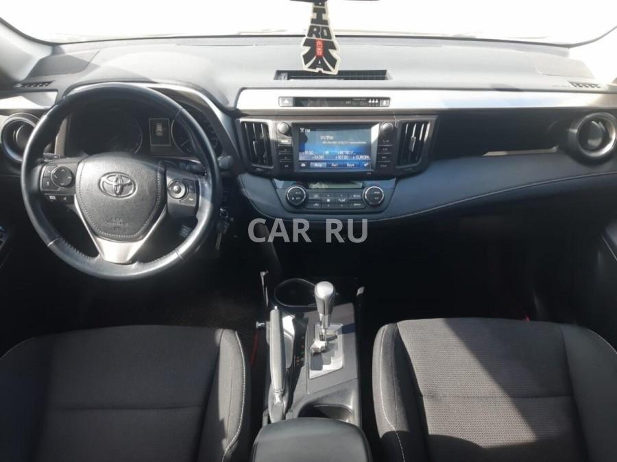 Toyota RAV4, Санкт-Петербург