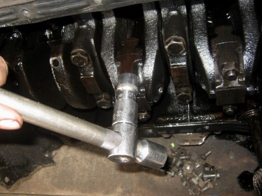Замена прокладки поддона двигателя ВАЗ 2108, 2109, 21099