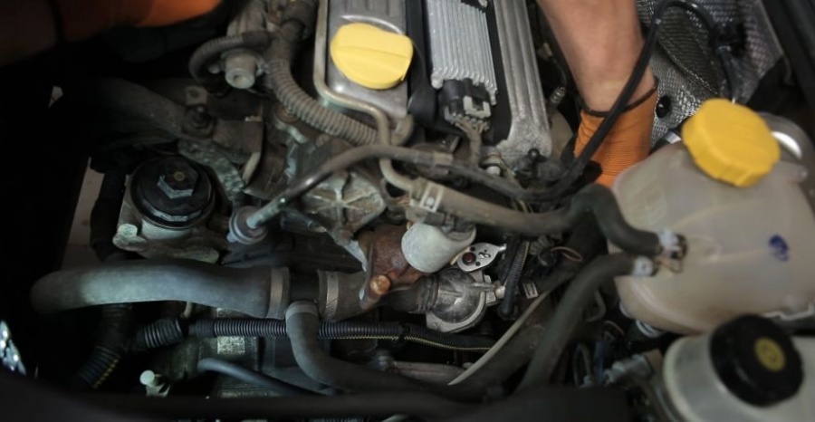 Замена термостата Opel Astra H